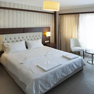  Апартаменты New House